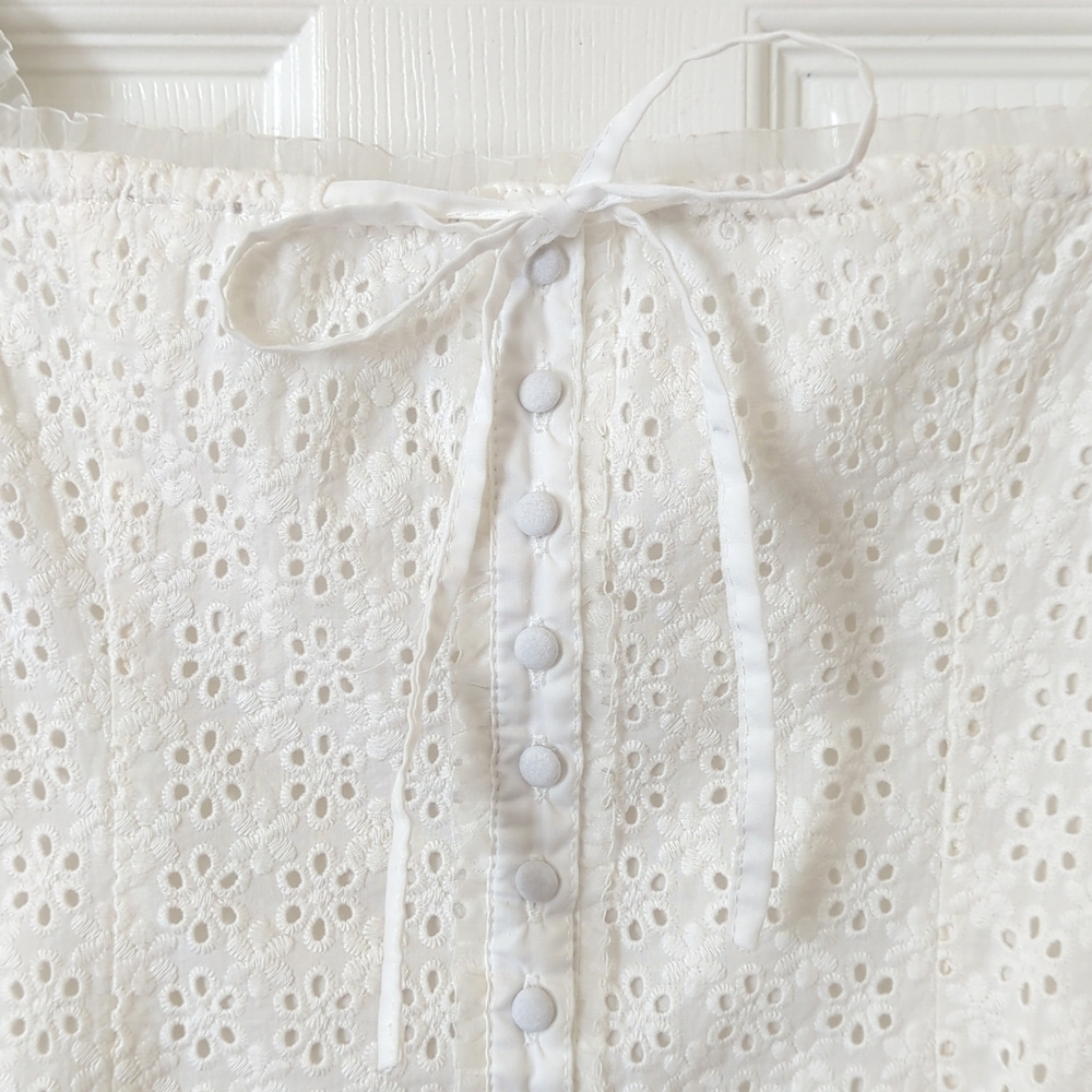 Joie Eyelet Embroidered Square Neck Form Fitting Long Sleeve Cropped Top White S - Picture 3 of 12